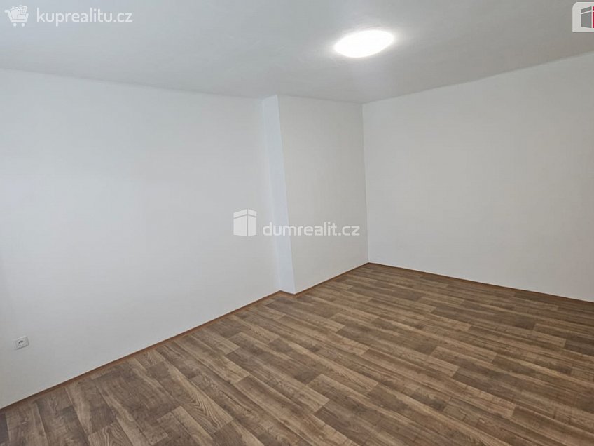 Pronájem bytu 2+1 54 m^2 Štefánikova, Kralupy nad Vltavou 