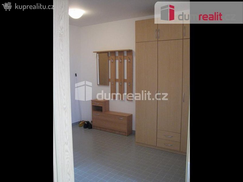 Prodej bytu 2+kk 60 m^2 Symfonická, Praha 13 