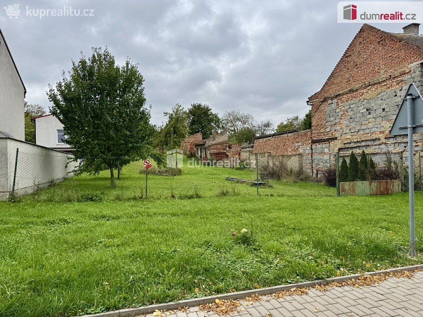 Prodej  stavebního pozemku 1347 m^2 Pavlovice u Kojetína, Pavlovice u Kojetína 