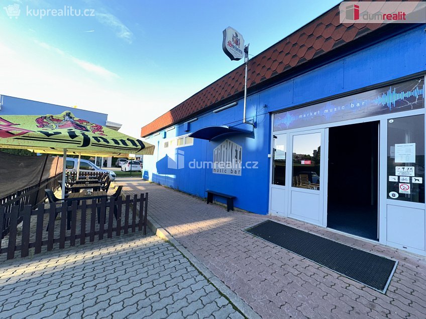 Pronájem  obchodních prostor 200 m^2 Na Valtické, Břeclav 