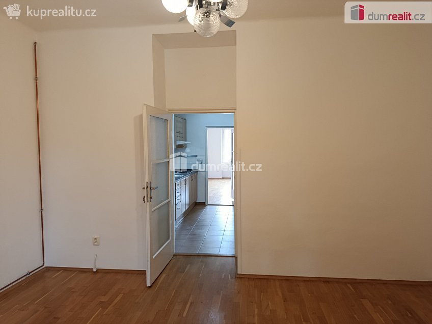 Pronájem bytu 2+kk 54 m^2 Novgorodská, Praha 10 