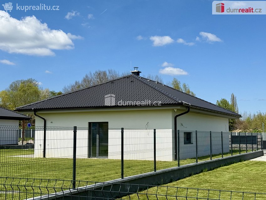 Pronájem  rodinného domu 150 m^2 K Malé Hleďsebi, Velká Hleďsebe 