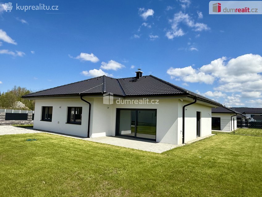 Pronájem  rodinného domu 150 m^2 K Malé Hleďsebi, Velká Hleďsebe 