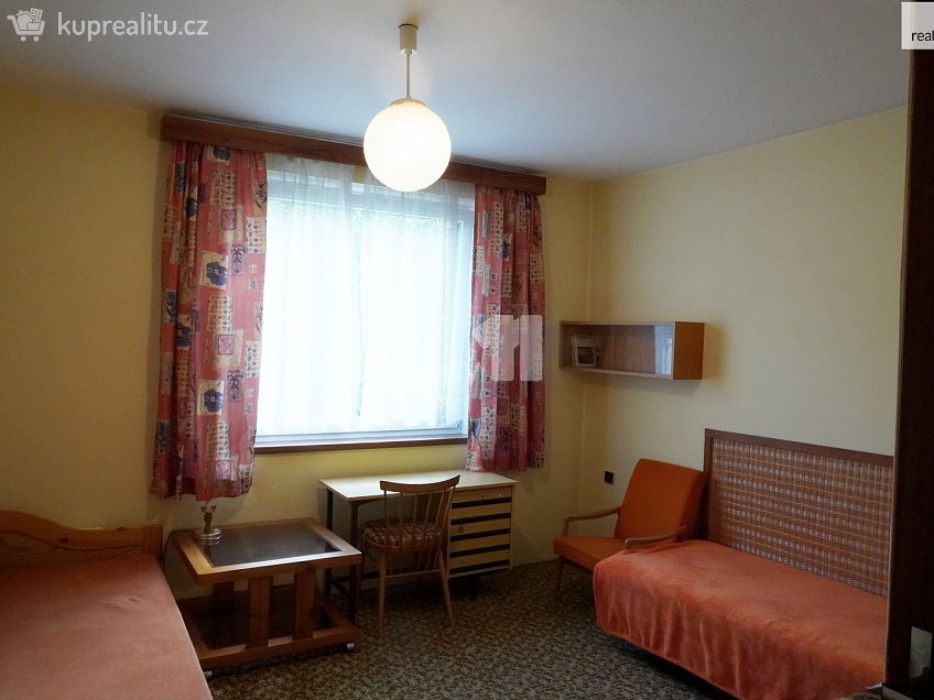 Pronájem  rodinného domu 1091 m^2 Nad internátem, Ledeč nad Sázavou 