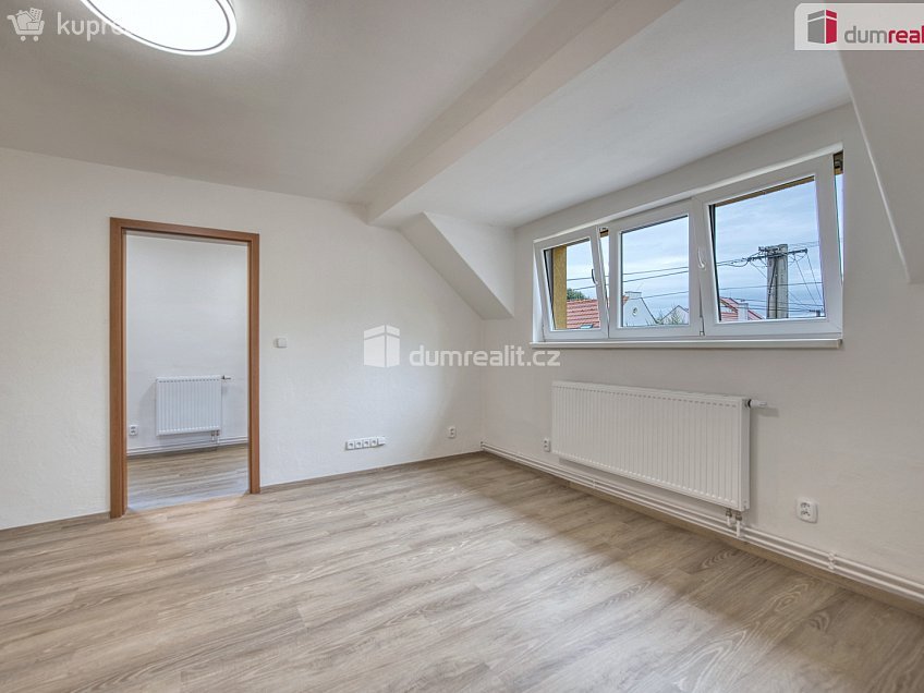 Pronájem bytu 2+kk 58 m^2 Záryby, Záryby 