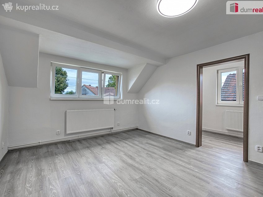 Pronájem bytu 2+kk 58 m^2 Záryby, Záryby 