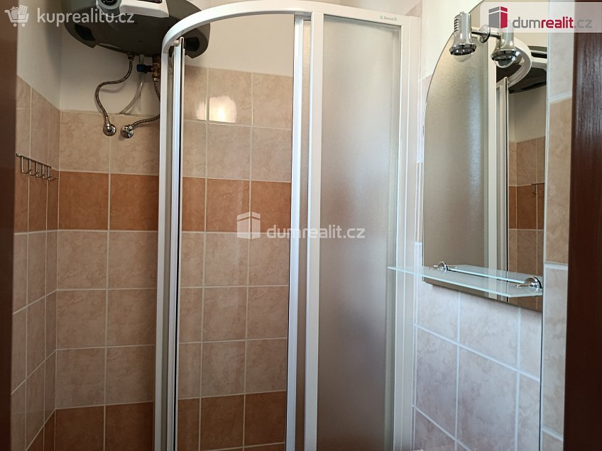 Pronájem bytu 1+kk 26 m^2 Kubelíkova, Praha 3 