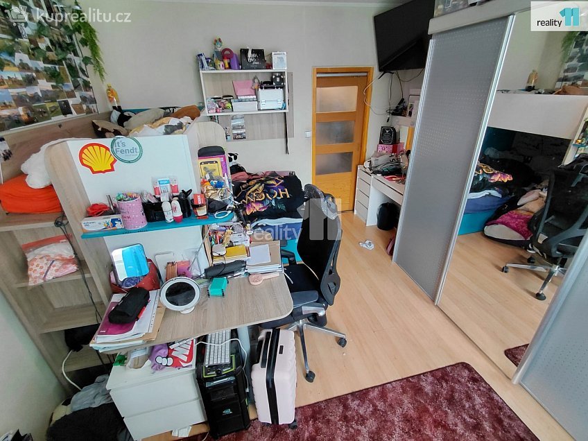 Prodej bytu 2+1 64 m^2 Šeříková, Cheb 