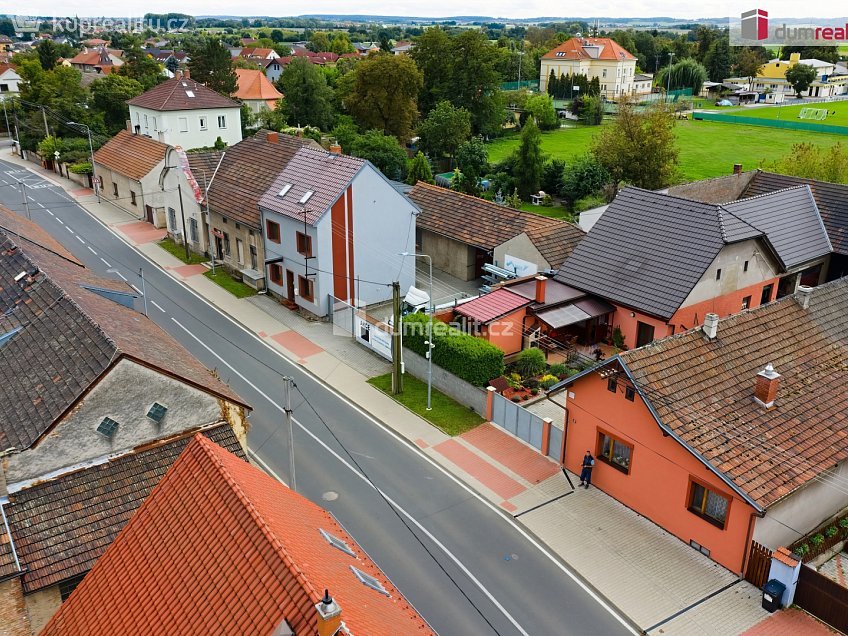 Prodej  rodinného domu 211 m^2 Mělnická, Libiš 
