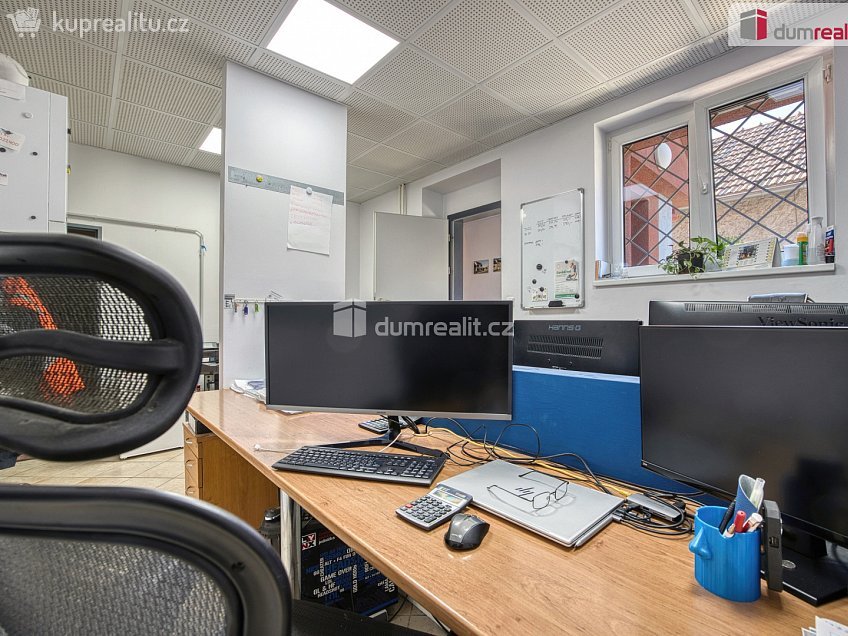 Prodej  rodinného domu 211 m^2 Mělnická, Libiš 