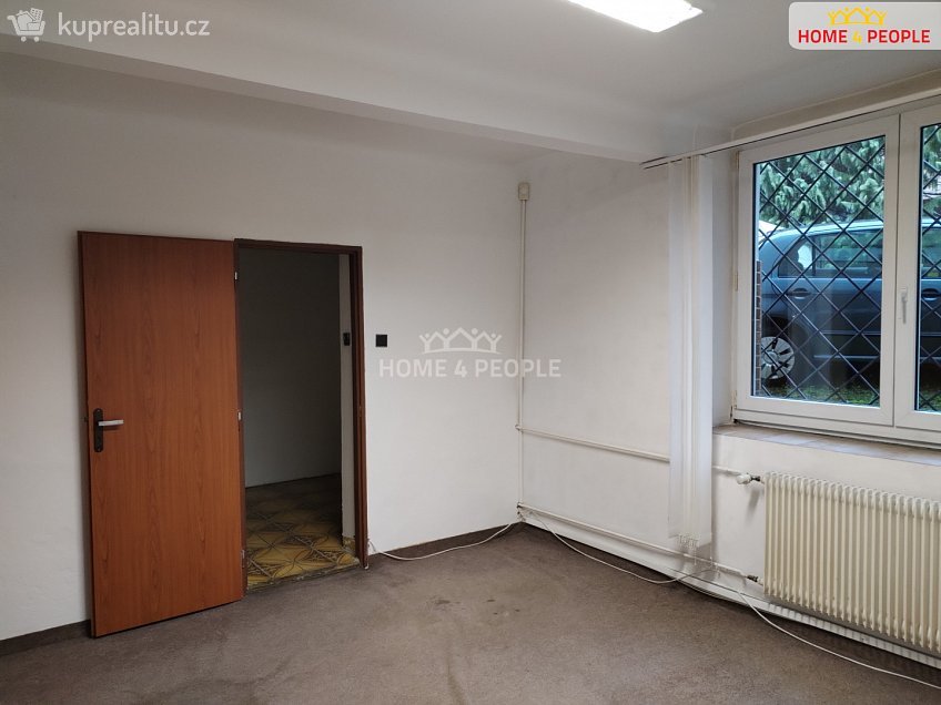 Pronájem  komerční reality 40 m^2 Na rolích, Praha 4 
