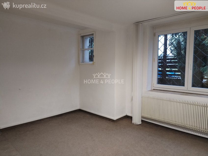 Pronájem  komerční reality 40 m^2 Na rolích, Praha 4 