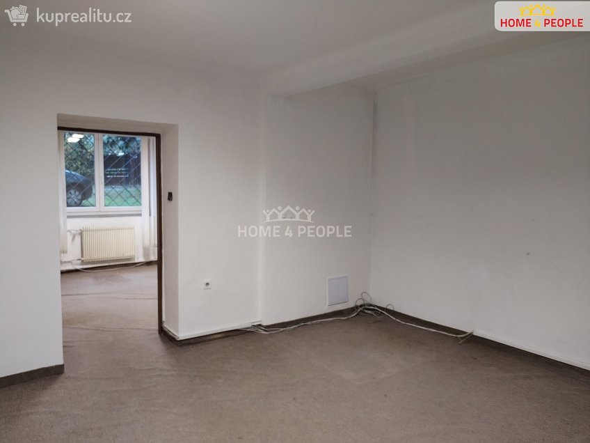 Pronájem  komerční reality 40 m^2 Na rolích, Praha 4 