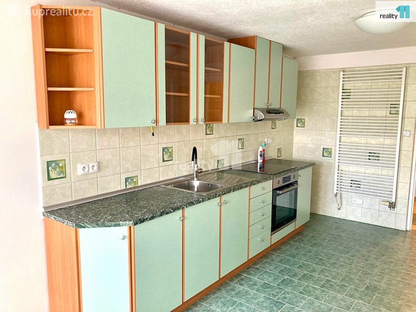 Pronájem bytu 2+kk 53 m^2 náměstí T. G. Masaryka, Smržovka 