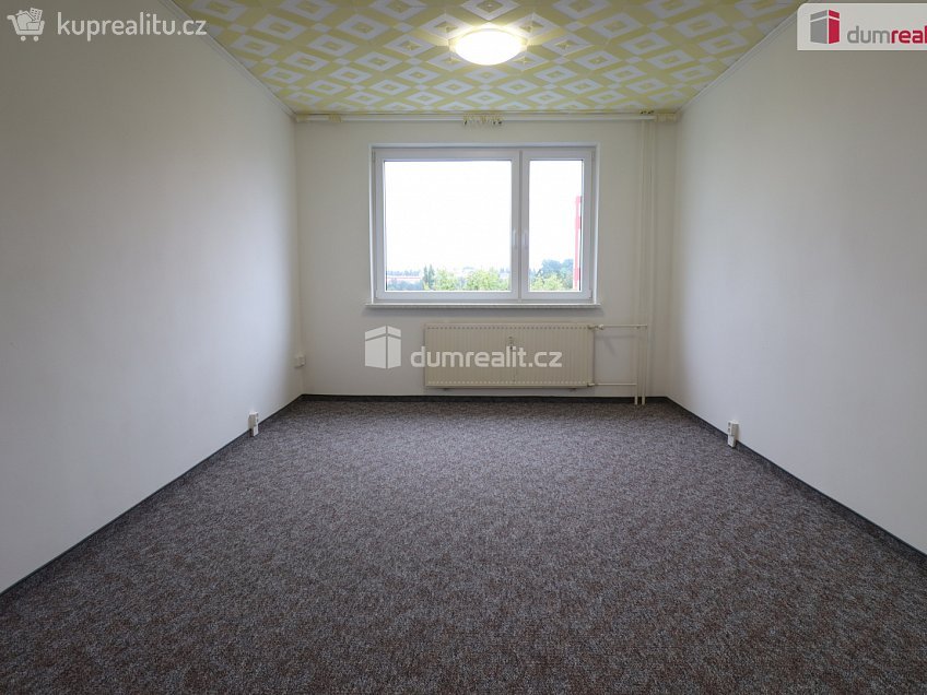 Pronájem bytu 2+1 62 m^2 Konečná, Karlovy Vary 