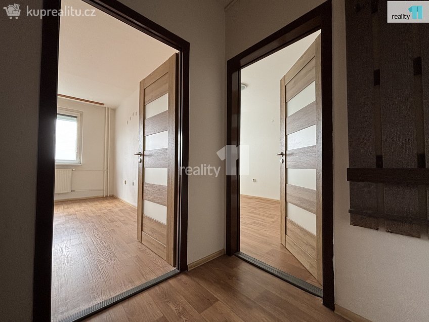 Prodej bytu 2+kk 39 m^2 Hradecká, Česká Lípa 