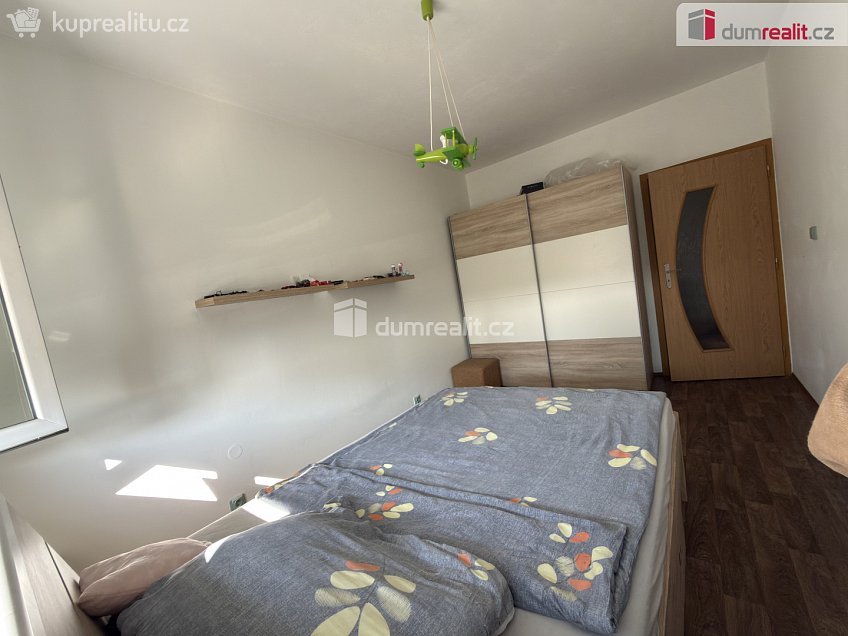 Pronájem bytu 2+kk 40 m^2 Ježkova, Ústí nad Labem 
