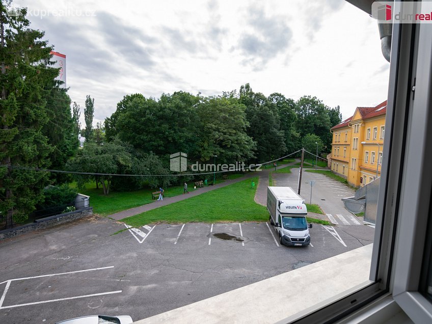Pronájem bytu 1+kk 38 m^2 Obecní dvůr, Kolín 