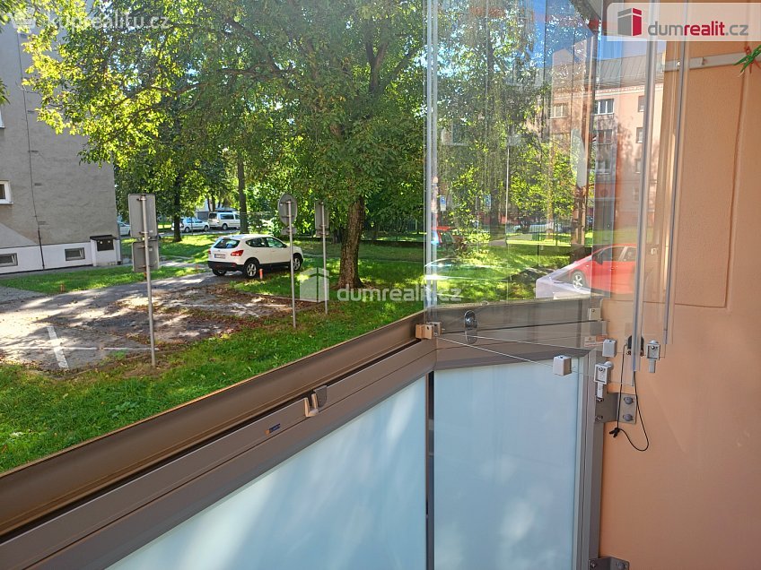 Prodej bytu 2+1 49 m^2 Smirnovova, Ostrava 