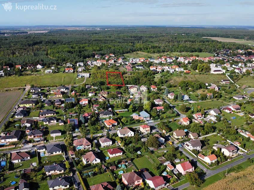 Prodej  stavebního pozemku 1733 m^2 Na Vinici, Konárovice 