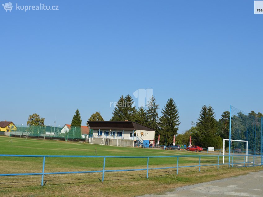 Prodej  stavebního pozemku 1733 m^2 Na Vinici, Konárovice 