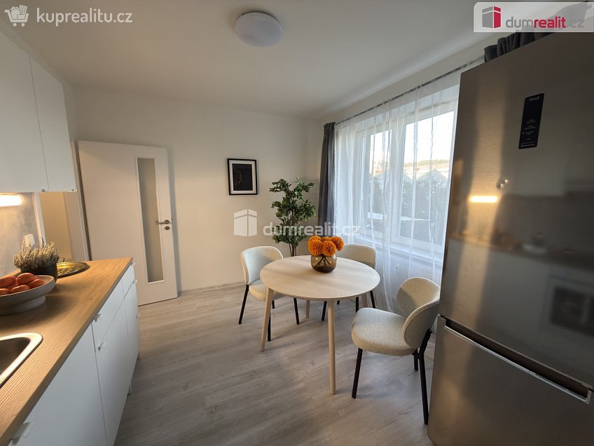 Pronájem bytu 2+kk 36 m^2 Purkyňova, Ústí nad Labem 
