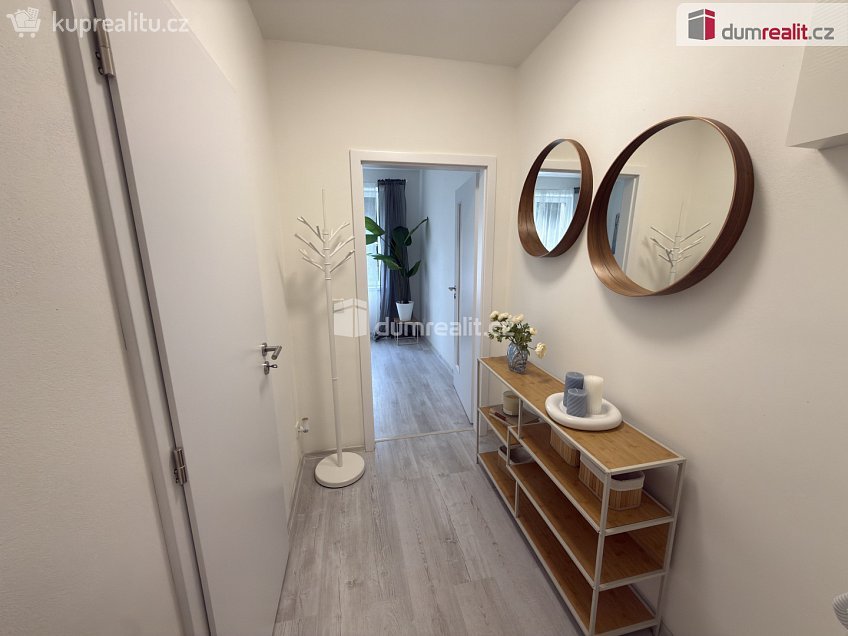 Pronájem bytu 2+kk 39 m^2 Purkyňova, Ústí nad Labem 