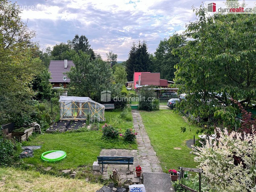 Prodej  stavebního pozemku 567 m^2 Na Štice, Starý Plzenec 