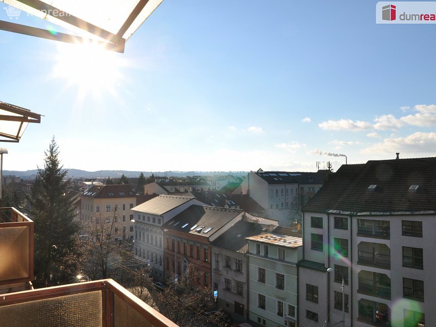 Pronájem bytu 2+1 64 m^2 Pekárenská, České Budějovice 