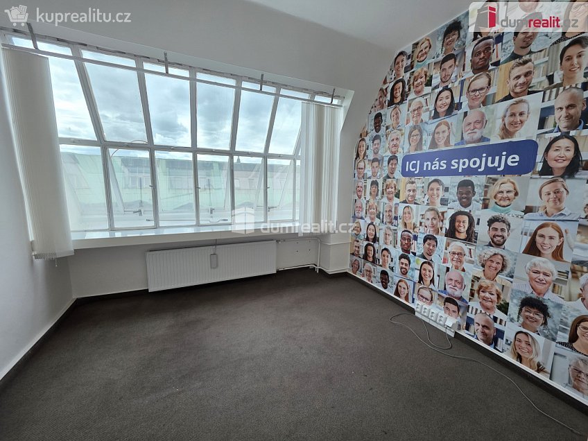 Pronájem  kanceláře 141 m^2 Vodičkova, Praha 1 
