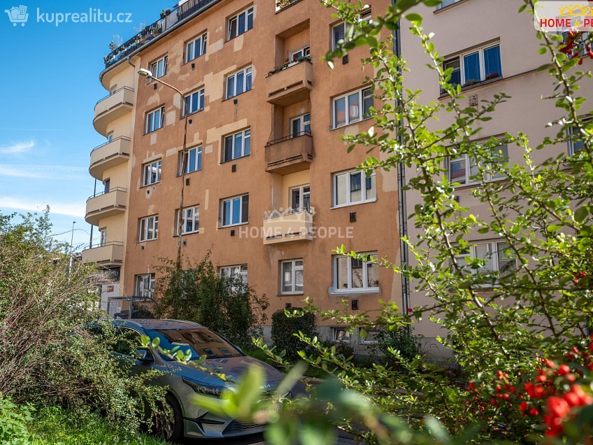 Prodej bytu 2+kk 44 m^2 Kolbenova, Praha 9 