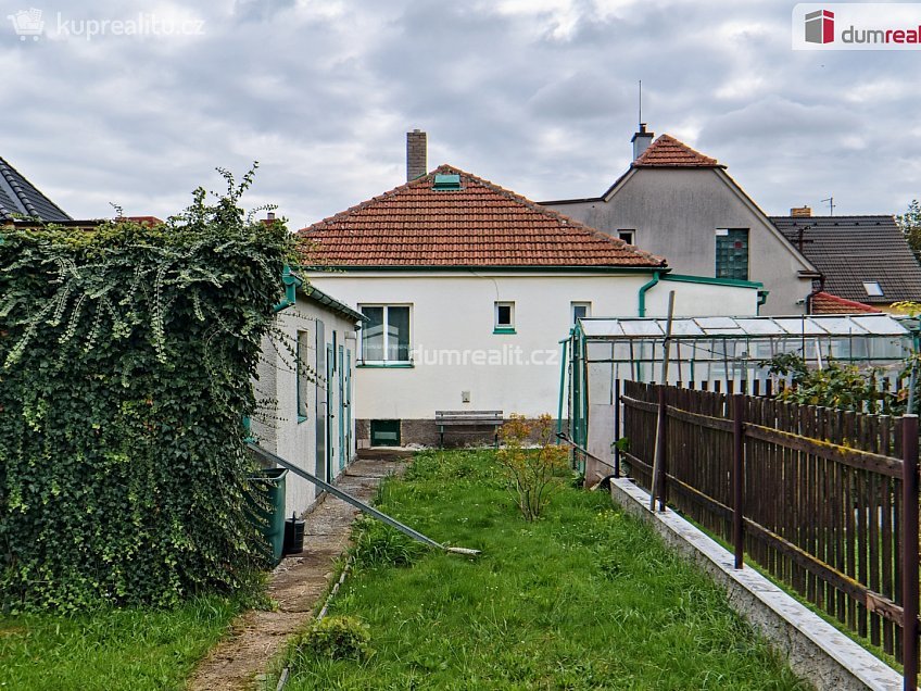 Prodej  rodinného domu 68 m^2 Jenečská, Hostivice 