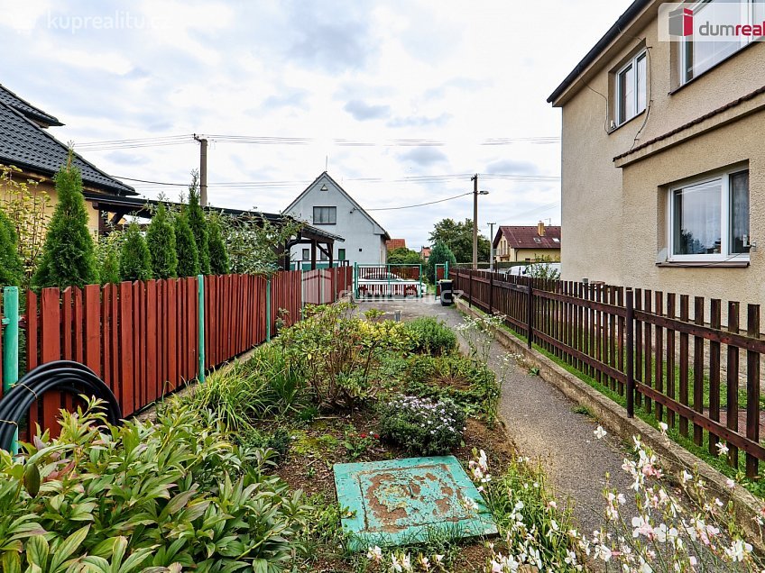 Prodej  rodinného domu 68 m^2 Jenečská, Hostivice 