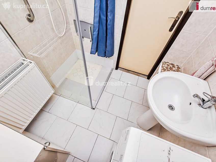 Prodej  rodinného domu 68 m^2 Jenečská, Hostivice 