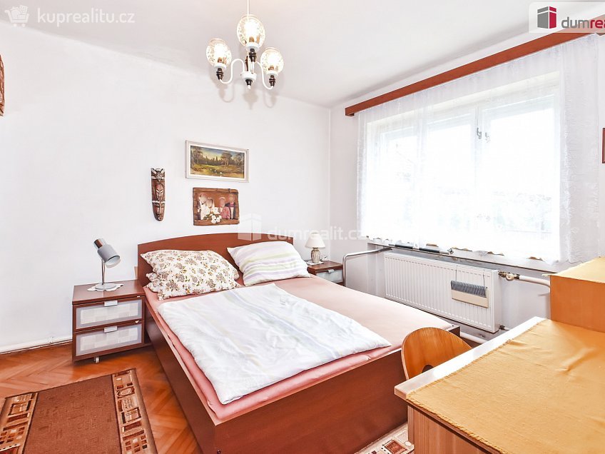Prodej  rodinného domu 68 m^2 Jenečská, Hostivice 