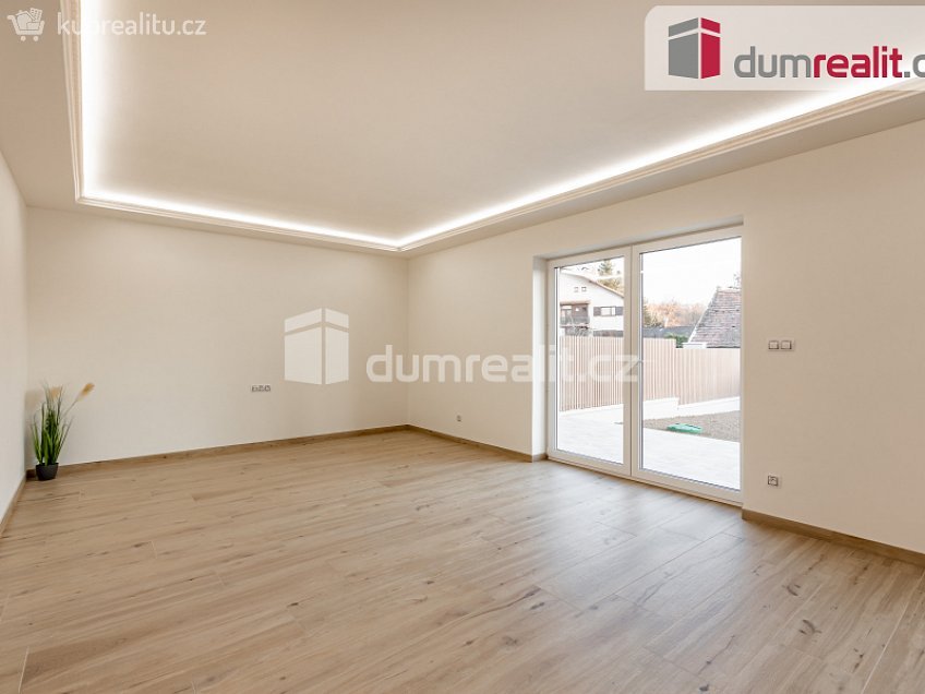 Pronájem  vily 226 m^2 Slámova, Praha-Nedvězí 