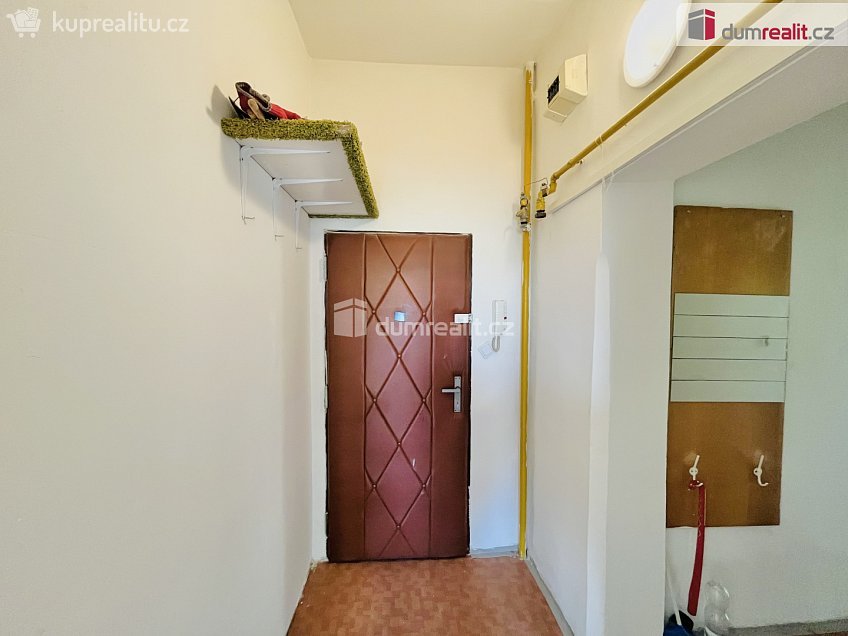 Pronájem bytu 2+1 52 m^2 sídliště 9. května, Nejdek 