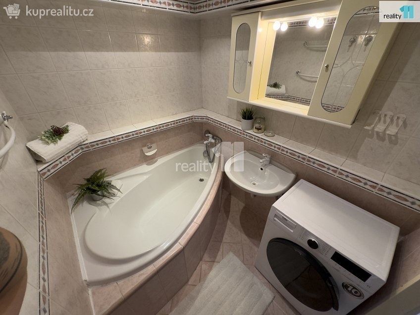Prodej bytu 3+kk 71 m^2 Pražská, Čáslav 
