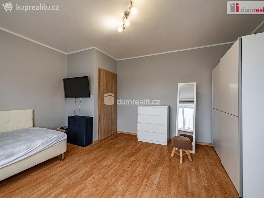 Prodej  rodinného domu 220 m^2 Hazlov, Hazlov 