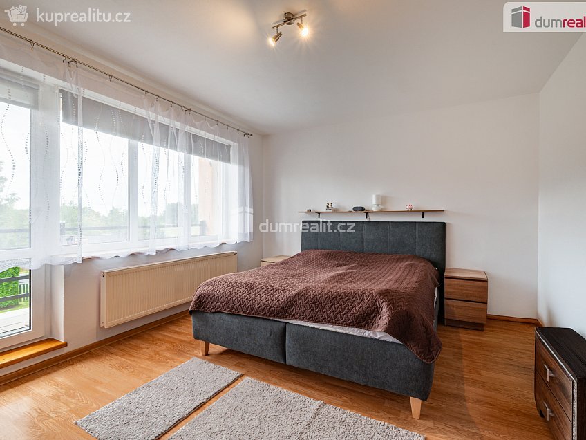 Prodej  rodinného domu 220 m^2 Hazlov, Hazlov 