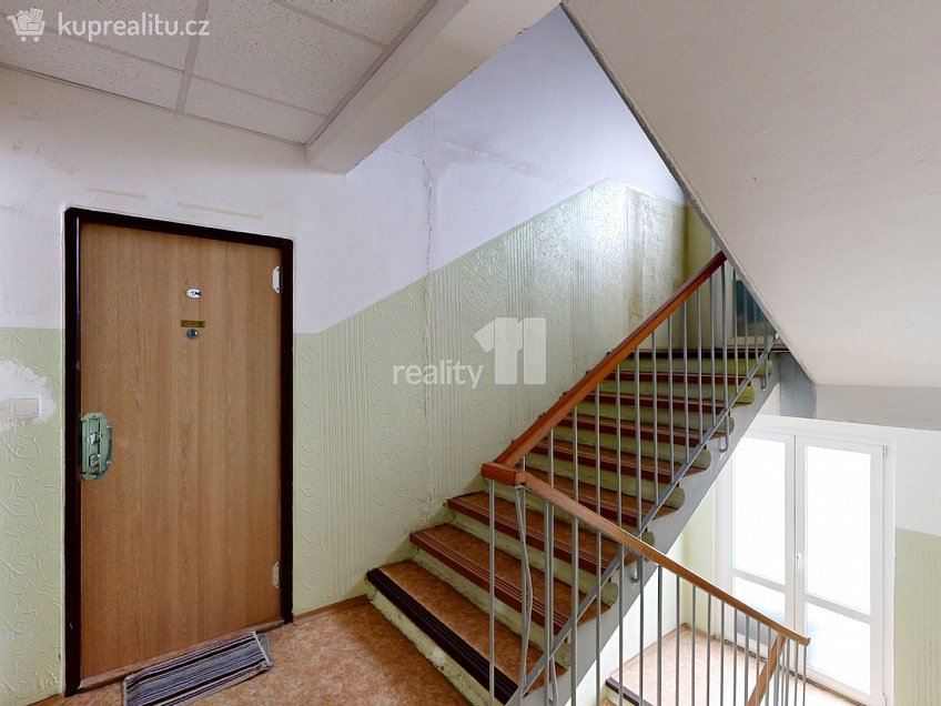 Prodej bytu 2+1 56 m^2 Zvonková, Praha 10 