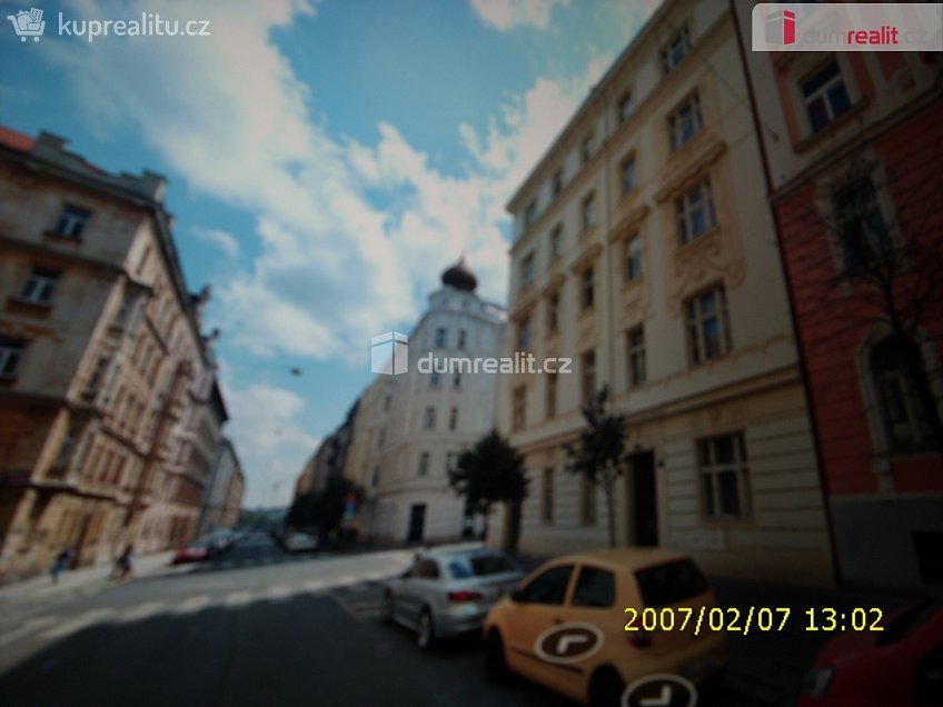 Prodej bytu 1+kk 15 m^2 Šimáčkova, Praha 7 