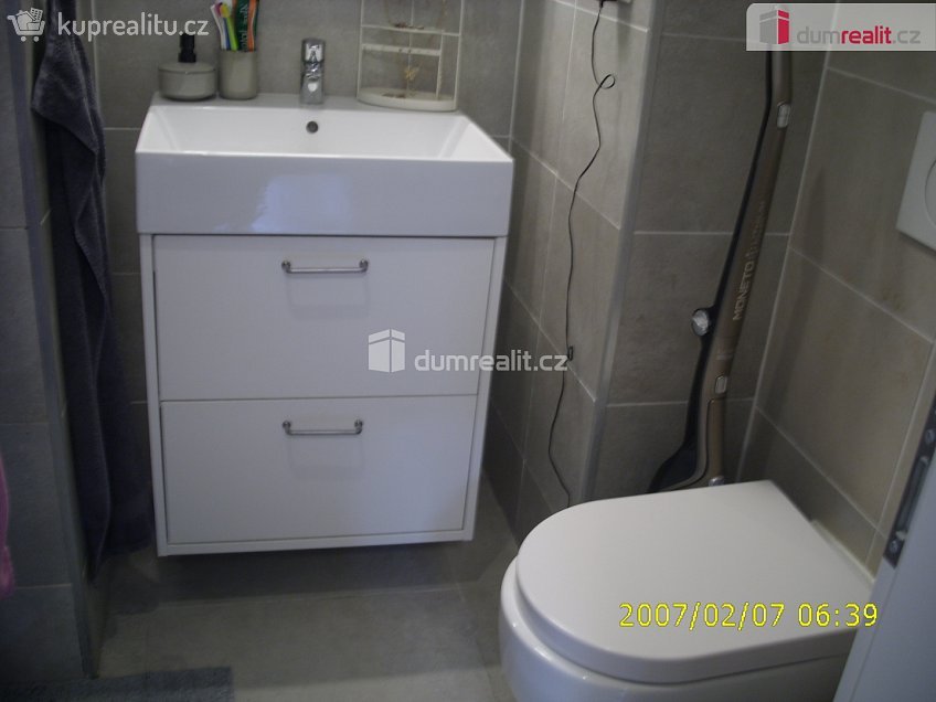Prodej bytu 1+kk 15 m^2 Šimáčkova, Praha 7 