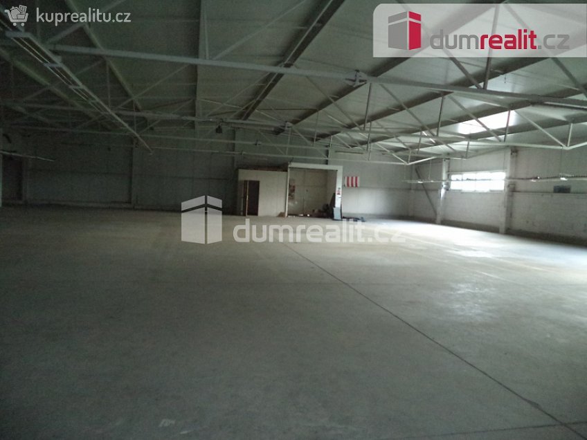 Pronájem  výrobních prostor 940 m^2 Výškovická, Ostrava 