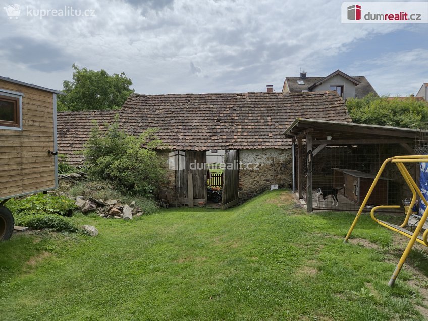 Prodej  restauračního zařízení 130 m^2 náměstí J. V. Kamarýta, Velešín 