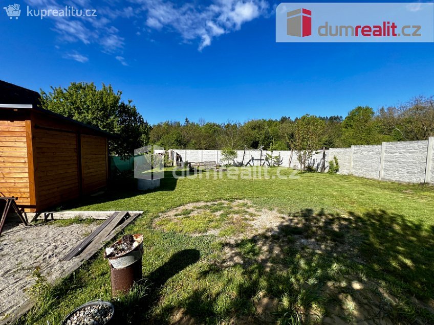 Prodej  stavebního pozemku 418 m^2 Břestek, Břestek 