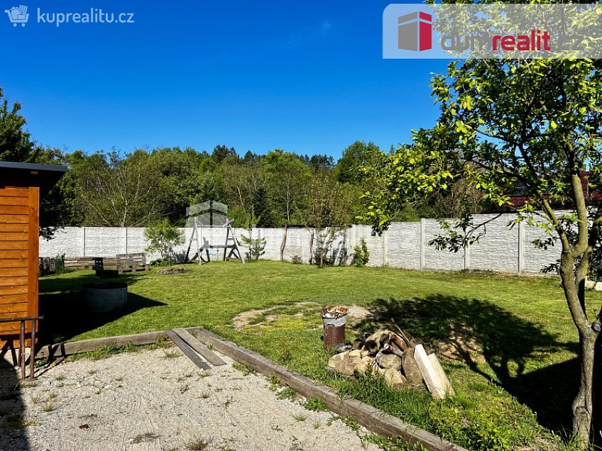Prodej  stavebního pozemku 418 m^2 Břestek, Břestek 