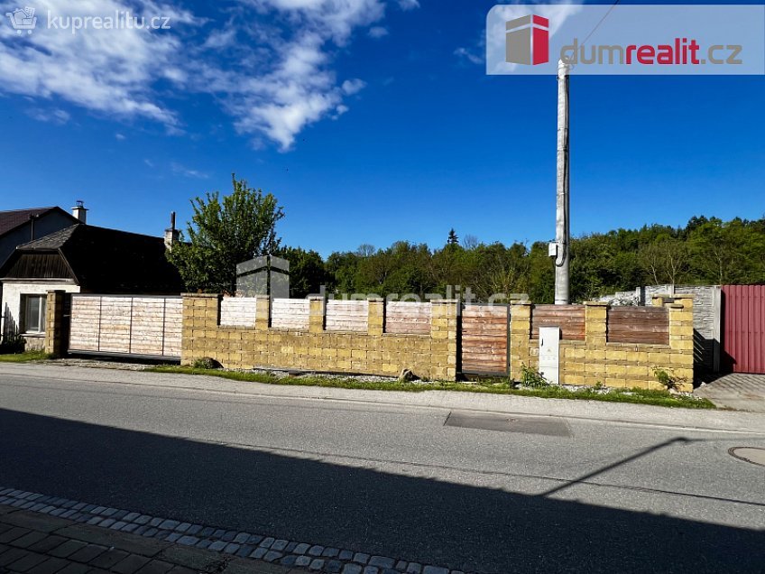 Prodej  stavebního pozemku 418 m^2 Břestek, Břestek 