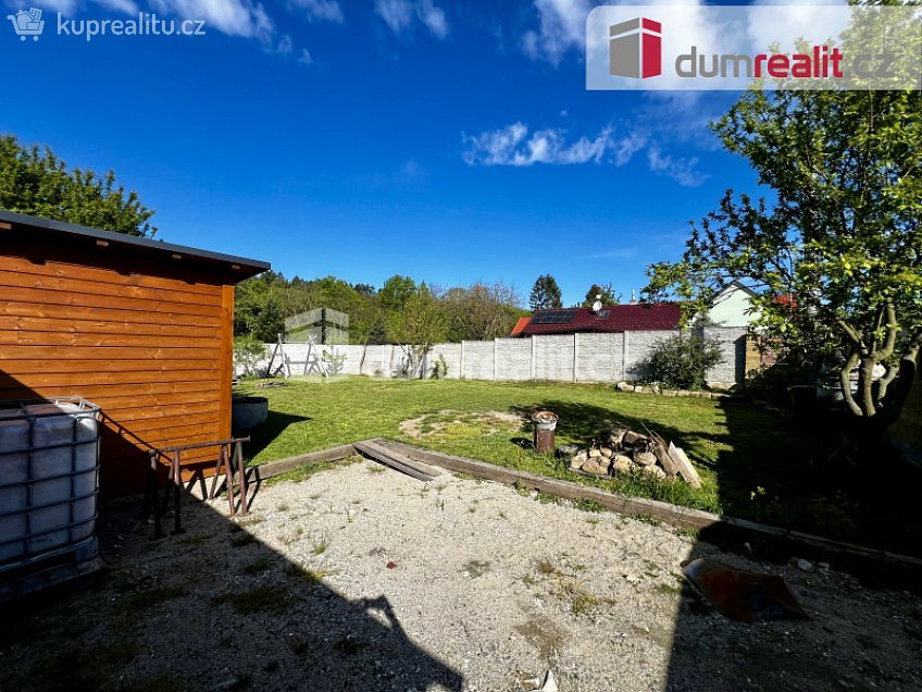 Prodej  stavebního pozemku 418 m^2 Břestek, Břestek 