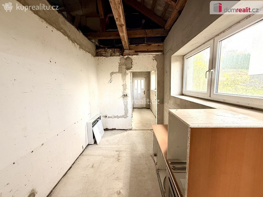 Prodej  rodinného domu 105 m^2 Břestek, Břestek 